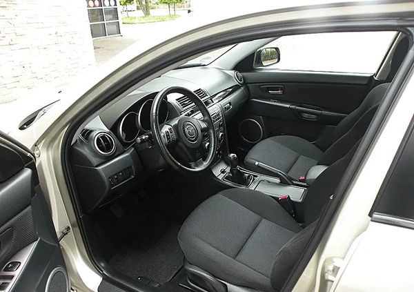 Mazda 3 cena 13800 przebieg: 144300, rok produkcji 2007 z Kępno małe 529